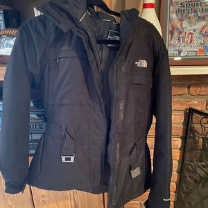 Women’s The North Face Ski/ Winter Jacket
